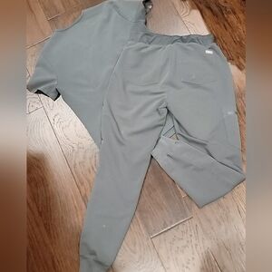 Figs Bonzai Scrub Set